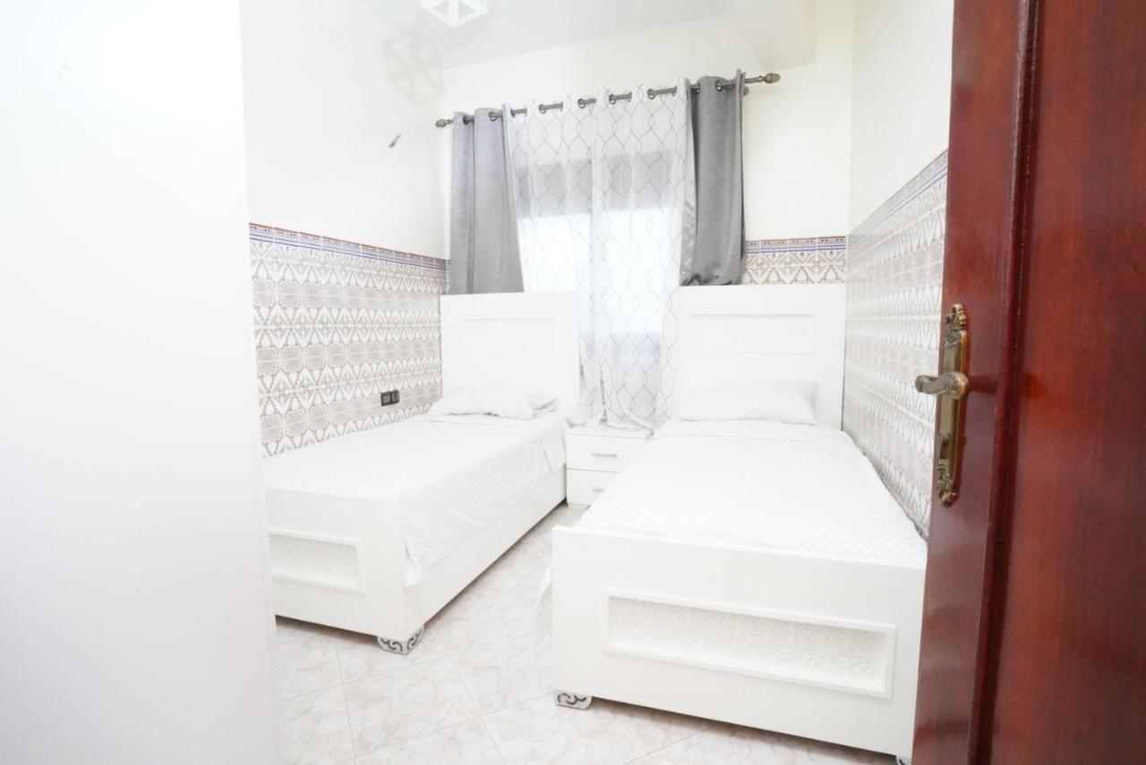 Apartment Oumnia 1 - City Center Tanger Eksteriør bilde
